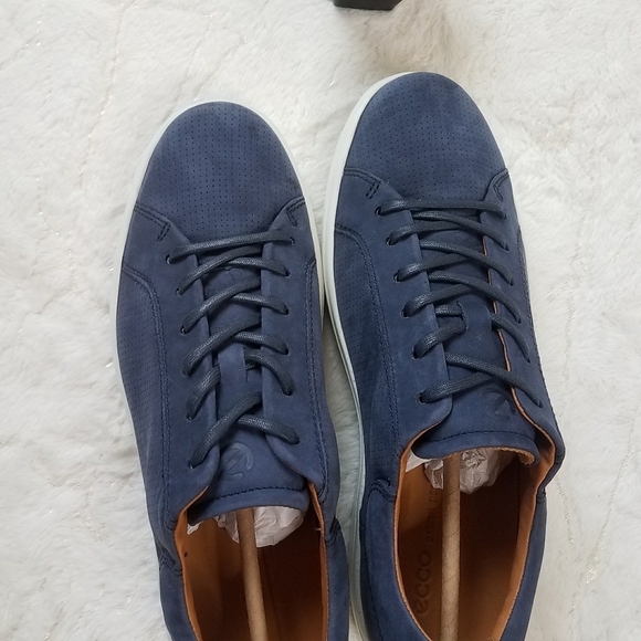 ECCO Soft 7 Men's Suede Low-Top Sneakers - Picture 4 of 11